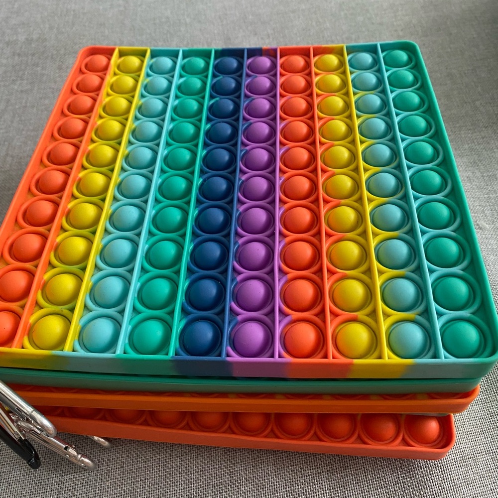 Push bubble pop it fidget toys. 100 bubbles.